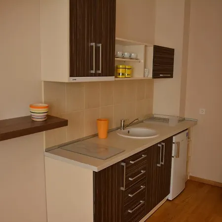 Bed & Breakfast Klub Satelit