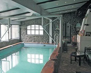 Klub Satelit Bed & Breakfast